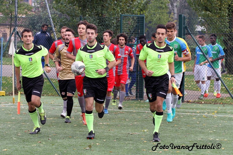 Click to enlarge image 3-Cremonese-Feralpi-2-0-berretti-15-10-16 018.JPG