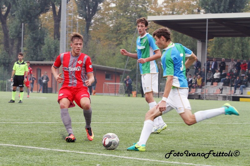 Click to enlarge image Cremonese-Feralpi-2-0-berretti-15-10-16 105.JPG