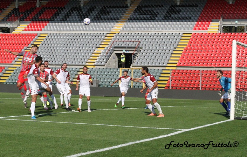 Cremonese Arezzo nelle immagini di Ivano Frittoli