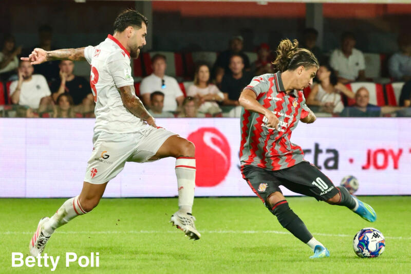 I NOSTRI MARCATORI Niente più zeri in classifica: doppietta di Bonazzoli e gol di Licina. Si ricomincia da qui
