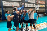 Pallavolo Cremonese sbanca Villanuova e conquista la storica promozione in Serie B